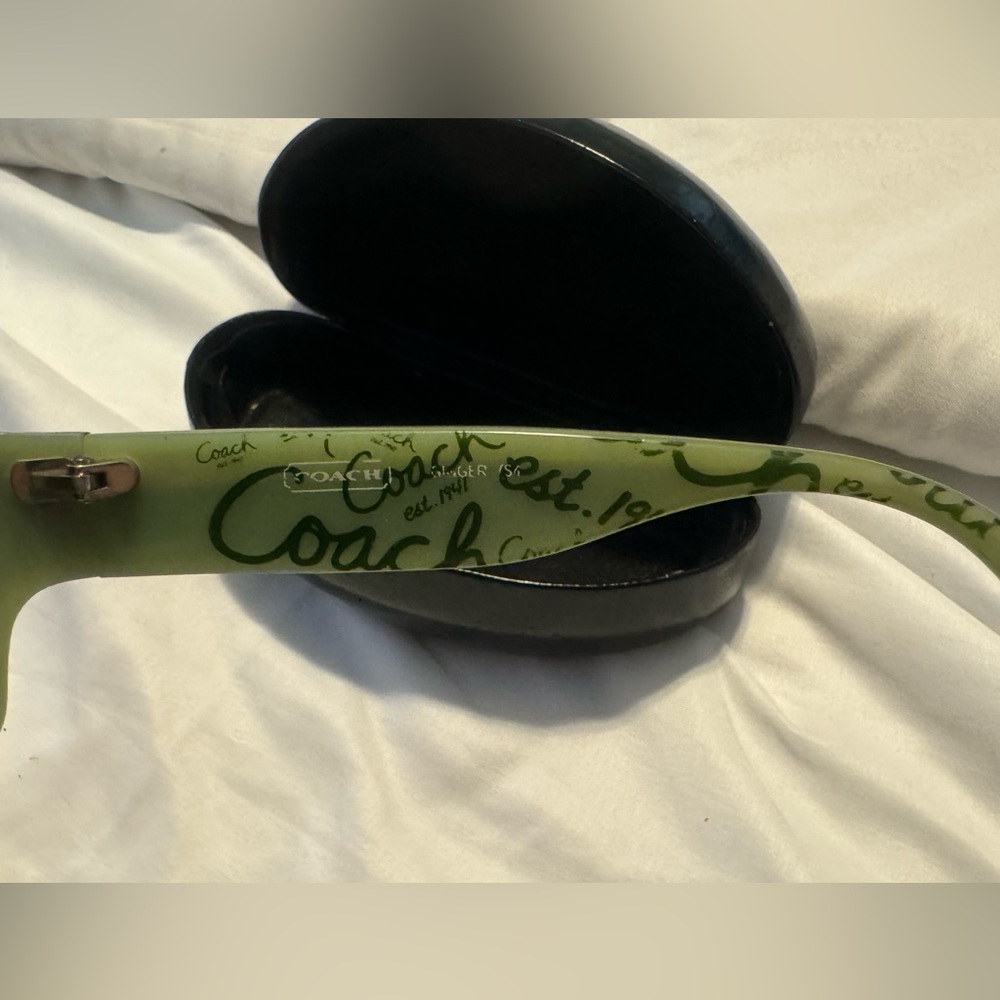 Coach sunglasses (green) - Picture 2 of 3
